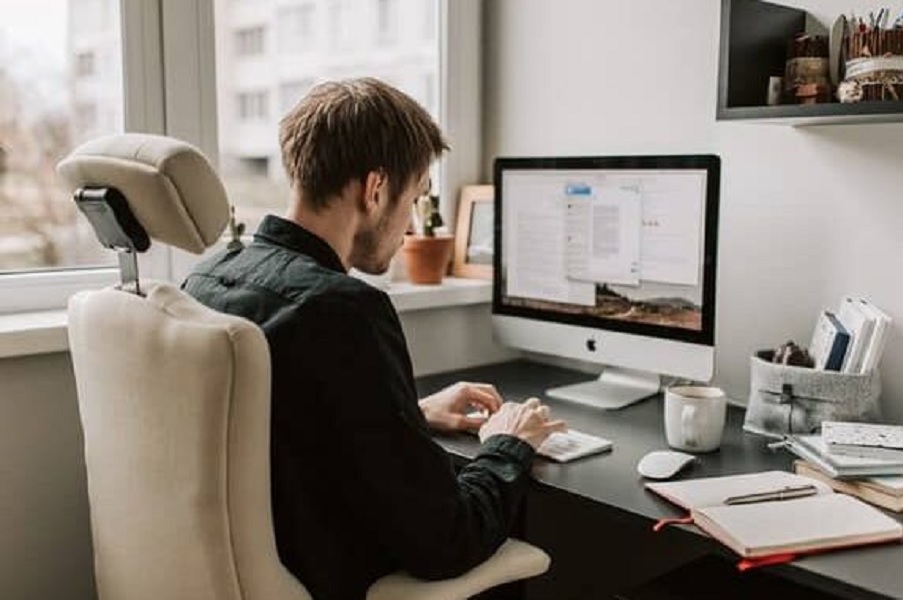 چرا دورکاری گاهی اوقات به کابوسی از آشفتگی تبدیل می‌شود؟