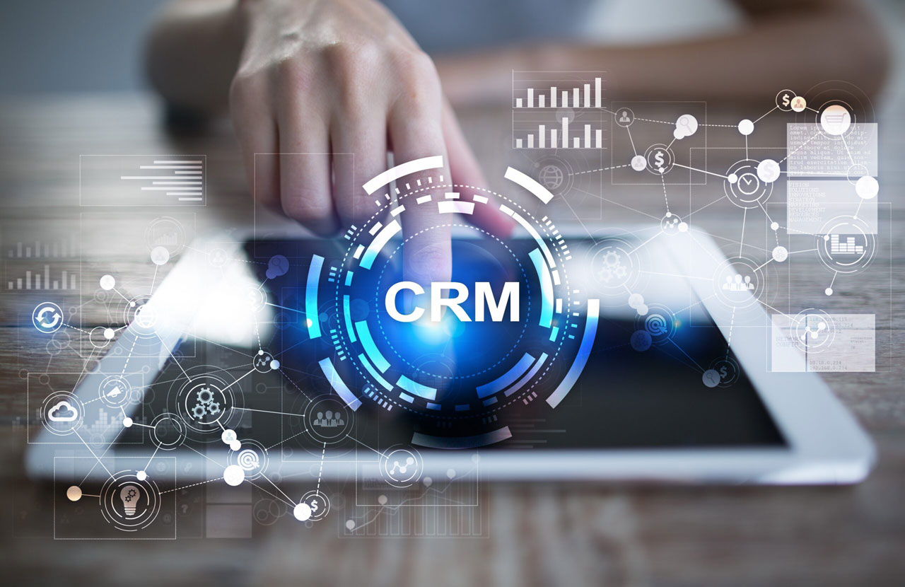 ویژگی‌های یک نرم افزار CRM خوب؛ کلیدهای موفقیت در مدیریت روابط